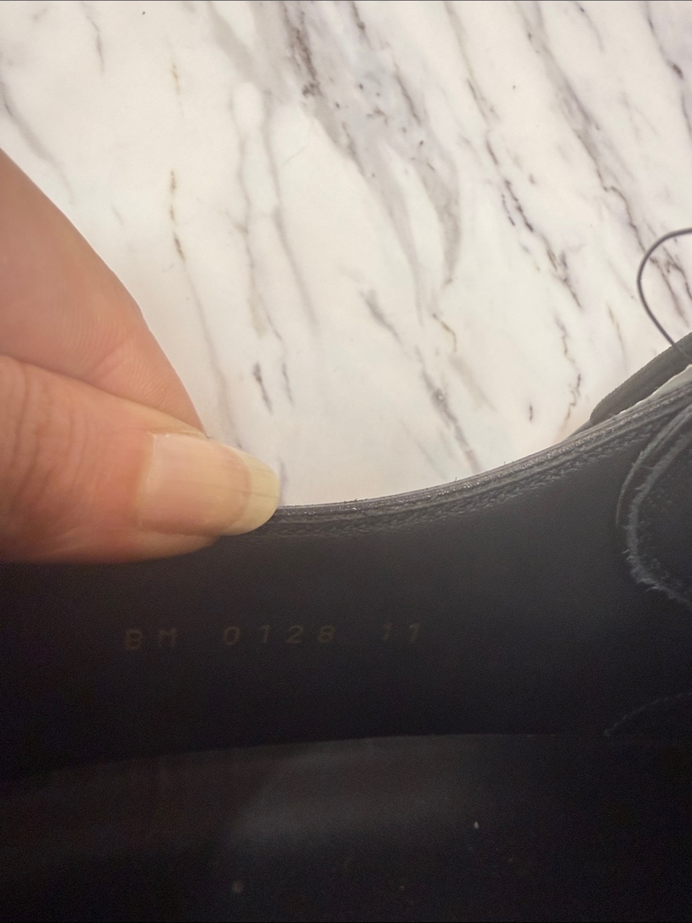 Louis Vuitton Men’s Black Leather Lace-Up Derby Shoe - Picture 10 of 11